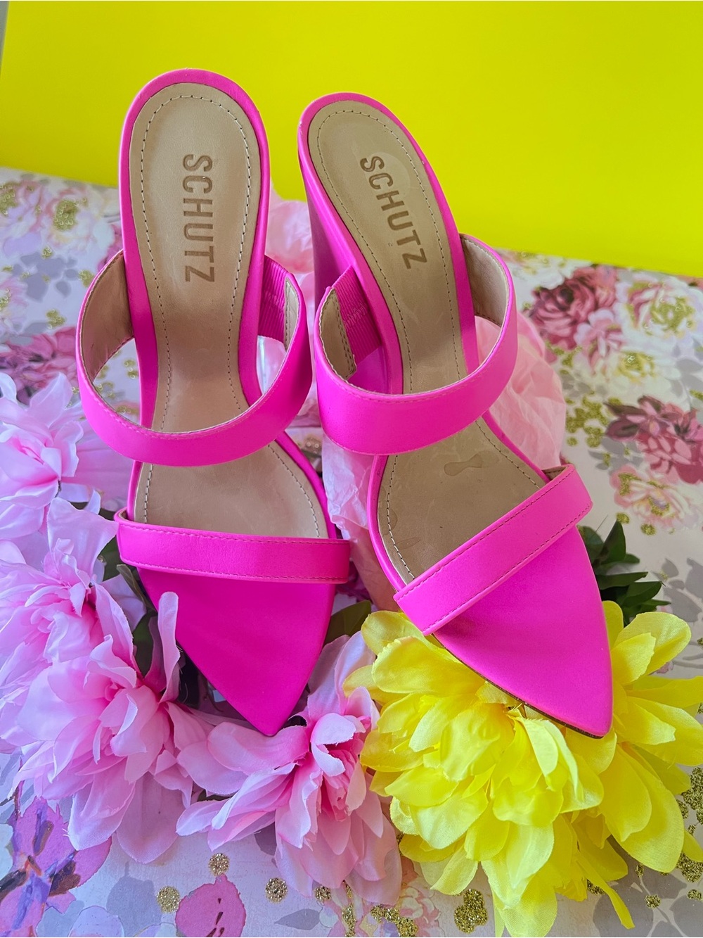 SCHUTZ Hot Pink Pointed-Toe Double-Strap Mules